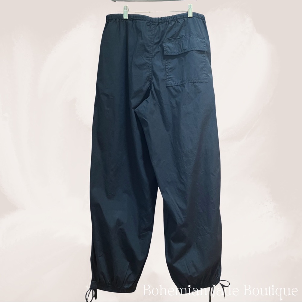 Forever 21 Baggy Drawstring Jogger Pants - Black - Picture 2 of 5